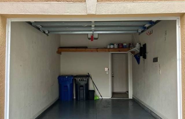 16304 PARKSTONE PALMS COURT