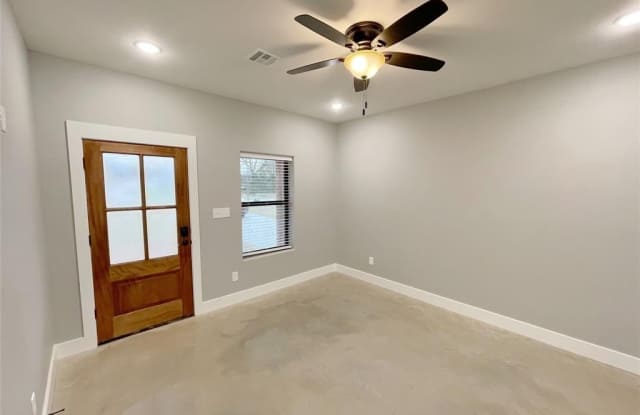 122 E Harrison Street