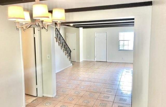 Photo of 813 NE 22nd Dr