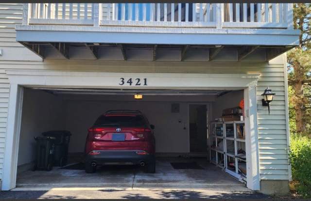 3421 Ravinia Circle