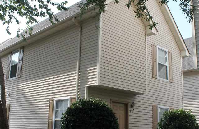 1032 Gas Light Lane