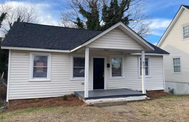 635 W NORTHWEST BLVD