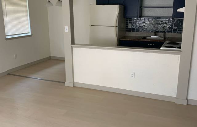 5205 66th Street West - 3