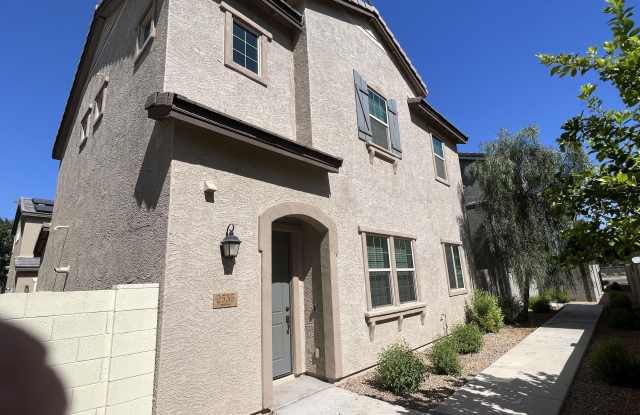 Photo of 2535 N 149TH Lane