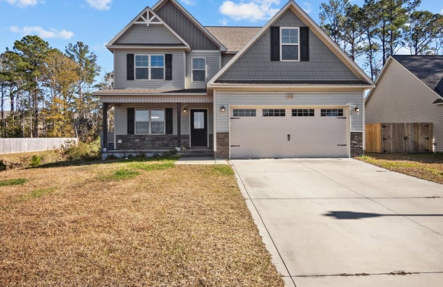 702 Crystal Cove Court - 702 Crystal Cove Court, Onslow County, NC 28460