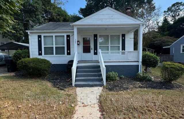 752 North Confederate Avenue