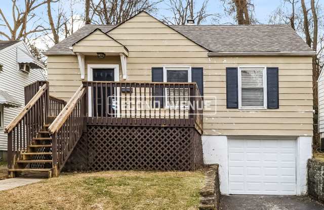 1790 Ashbrook Dr - 1790 Ashbrook Drive, Cincinnati, OH 45238