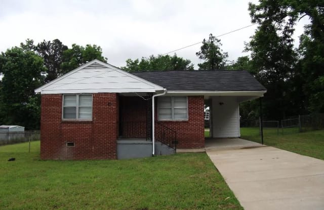 83 W Armstrong Rd - 83 West Armstrong Road, Memphis, TN 38109