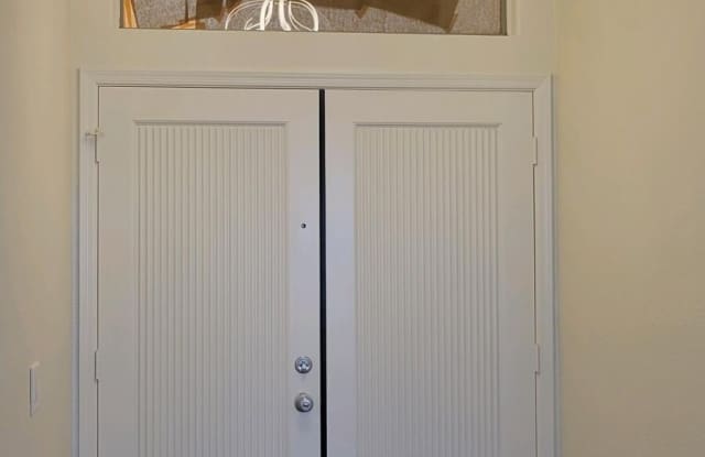 7323 E OVERLOOK Drive