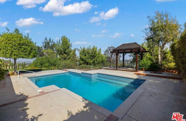 Photo of 4344 Gayle Dr