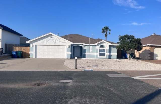 14010 Hawksnest Bay Dr - 14010 Hawksnest Bay Drive, Corpus Christi, TX 78418