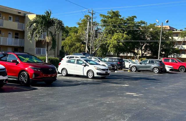 For Rent: Spacious One-Bedroom with Den in North Miami Beach