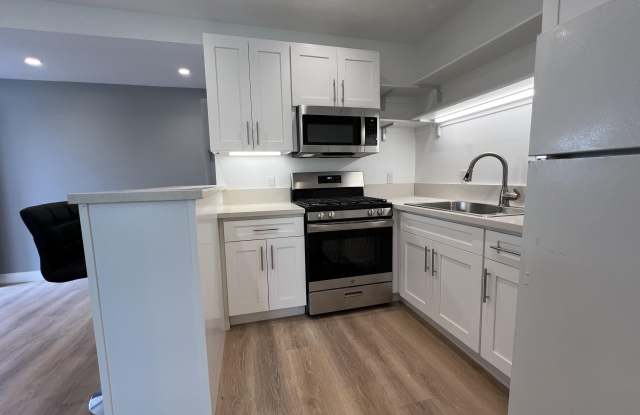 Photo of 1666 Stoddard Avenue