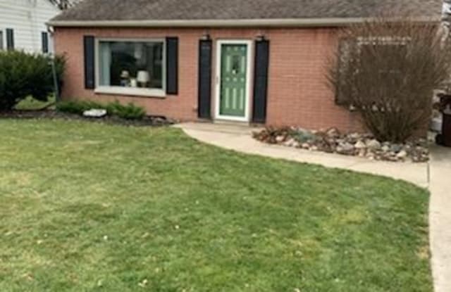 6220 Cooper Road - 6220 Cooper Road, Lansing, MI 48911