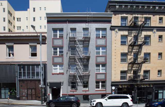 1030 LARKIN Apartments