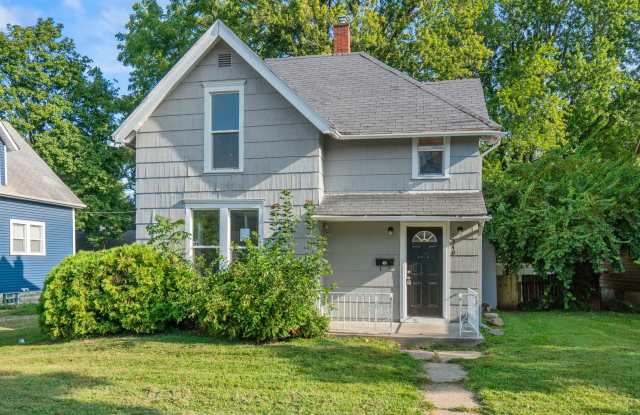 Photo of COMING SOON! 3 Bedroom House