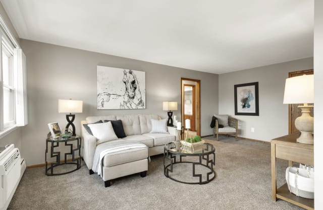Brentwood Park Townhomes and Apartments - 1301 Highway 7, Hopkins, MN 55305