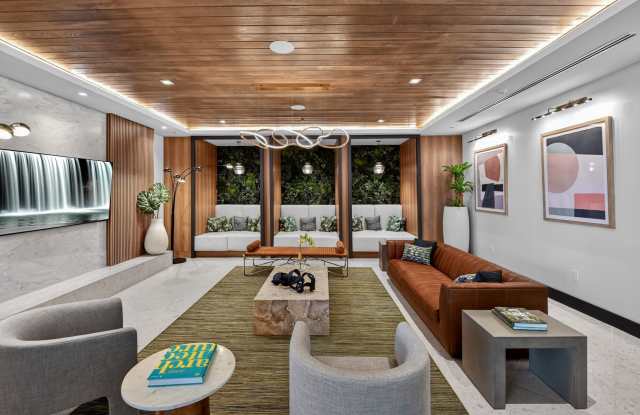 Manor Biscayne