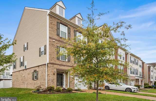 5000 FOREST PINES DR