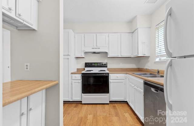 3156 Heathstead Place