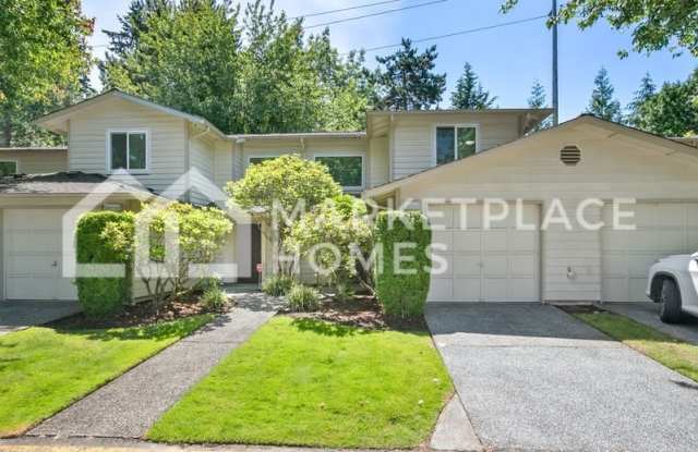 Photo of 15917 NE 40th Way #3-C