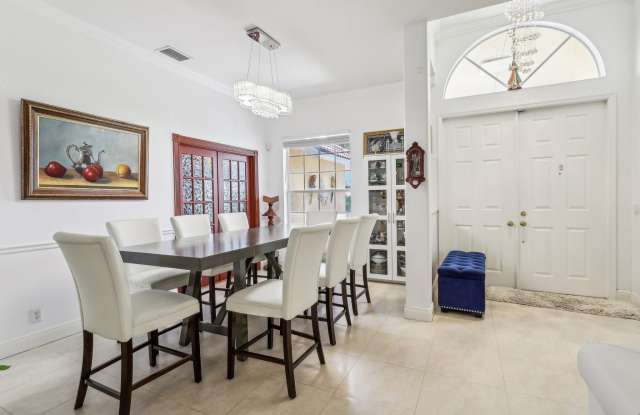 15056 Temple Boulevard