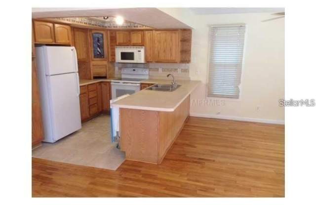 1321 COLUMBIA AVENUE