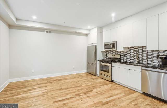 2633 ANNIN Street unit: 2