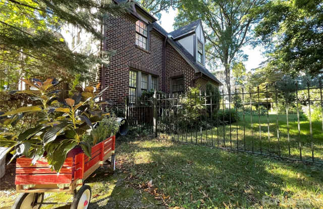 306 Ridgewood Avenue