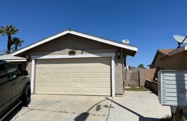 4705 MILLBROOK Court - 4705 Millbrook Court, Spring Valley, NV 89147