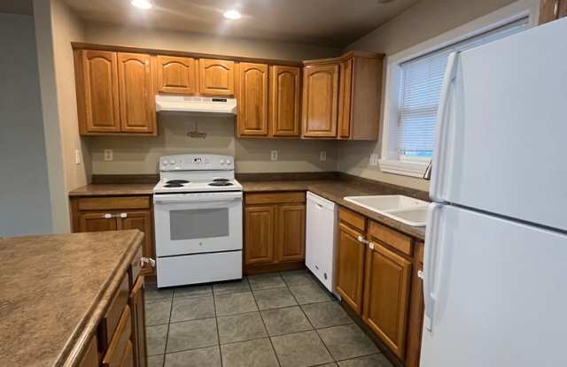 3-Bedroom 2.5-Bathroom home in Eugene