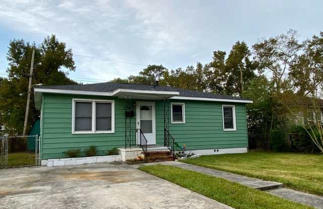 1505 Heron St - 1505 Heron Street, Savannah, GA 31415