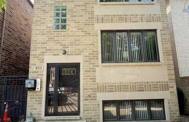 Photo of 455 W 37TH Street
