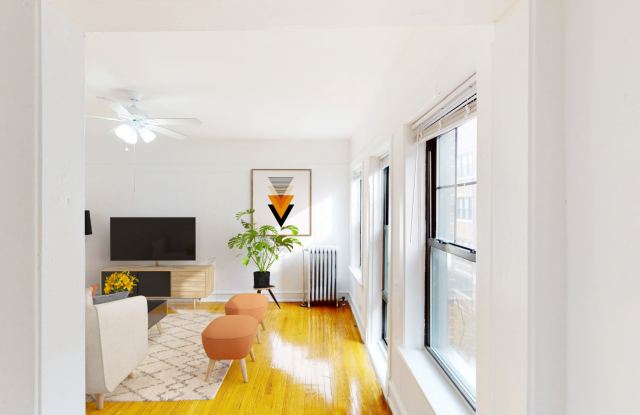 5202-5210 S. Cornell Avenue