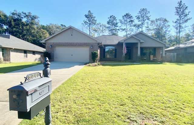 6040 Trestle Street Crestview, FL 32536