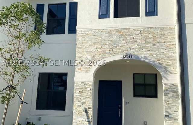 12953 SW 232 Ln