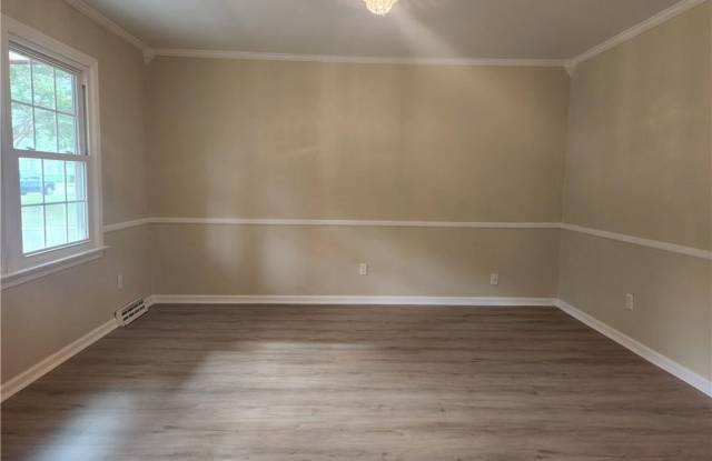 591 Windjammer Crescent