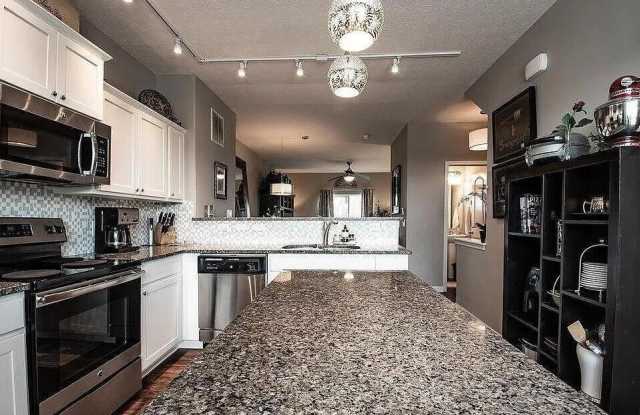 5722 Hayden Run Boulevard