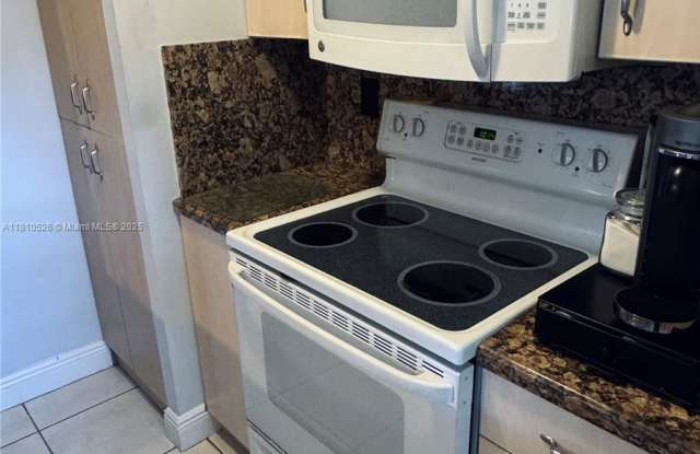 9722 Hammocks Boulevard