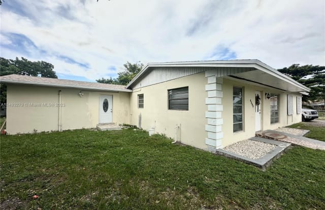 4363 NW 202nd St - 4363 Northwest 202nd Street, Miami Gardens, FL 33055