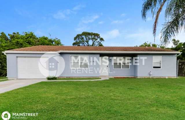 2775 Southeast South Blackwell Drive