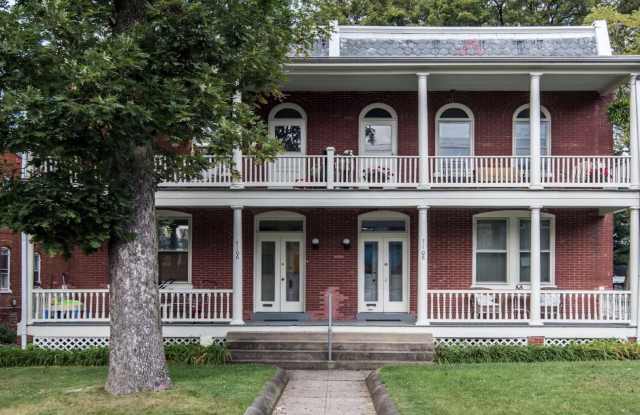 Photo of 7106 Maple Avenue