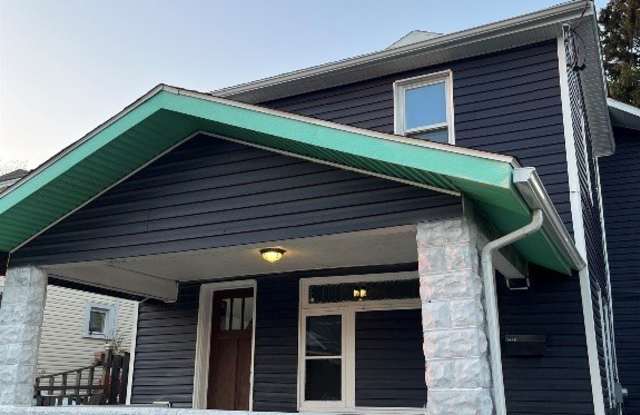 Photo of 254 E 30TH Street