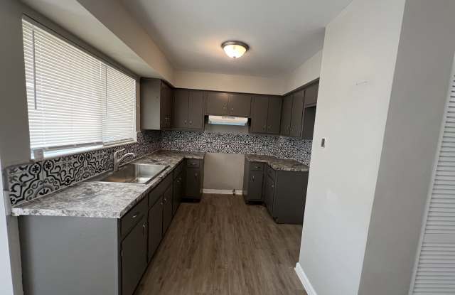 9412 Mount Auburn Avenue - 1Unit 12