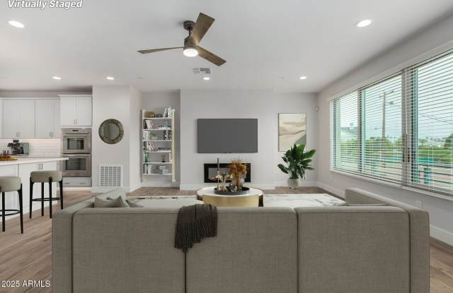 4525 N 40TH Street unit: 8