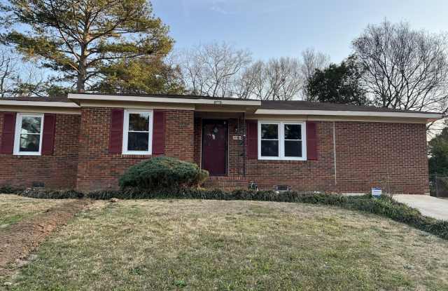 3756 Greenbriar Road