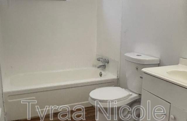 1737 East Jarvis Avenue