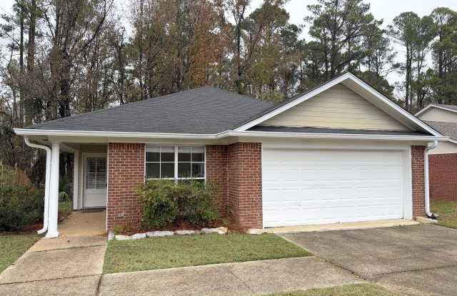 Photo of 1002 Brashears Point