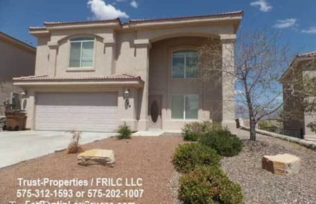 3756 Piedras Negras Dr - 3756 Piedras Negras Drive, Las Cruces, NM 88012