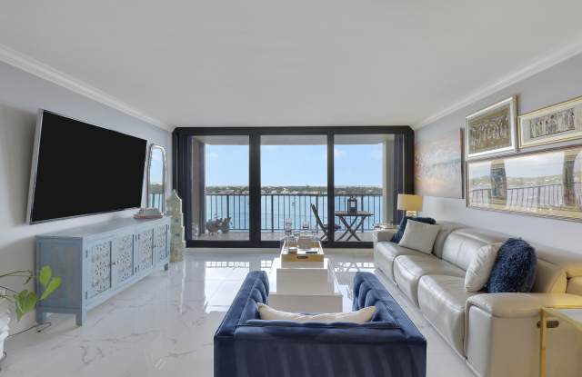 130 Lakeshore Drive